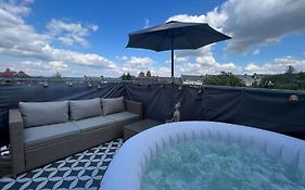 Pretty Home Rooftop Jacuzzi